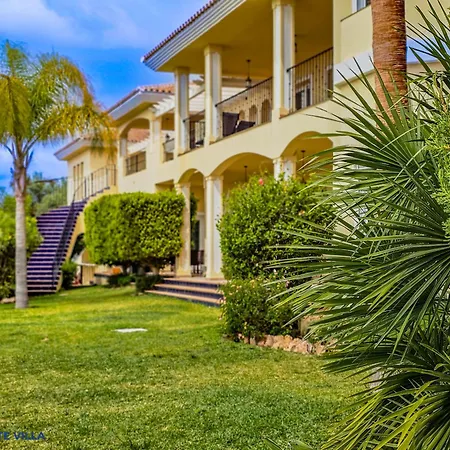 Diamante Villa